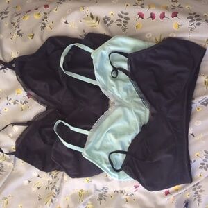 Last Call - 4x Rachel wireless bras in L